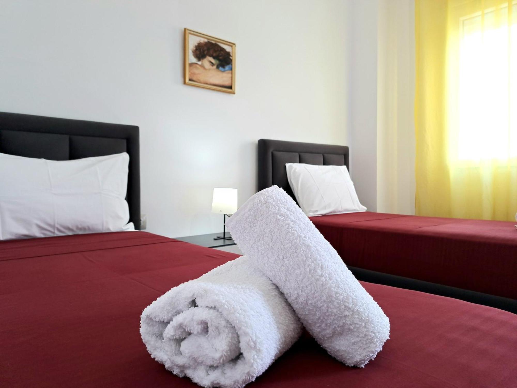 Pazari Luxury Central Apartment Tirana Kültér fotó