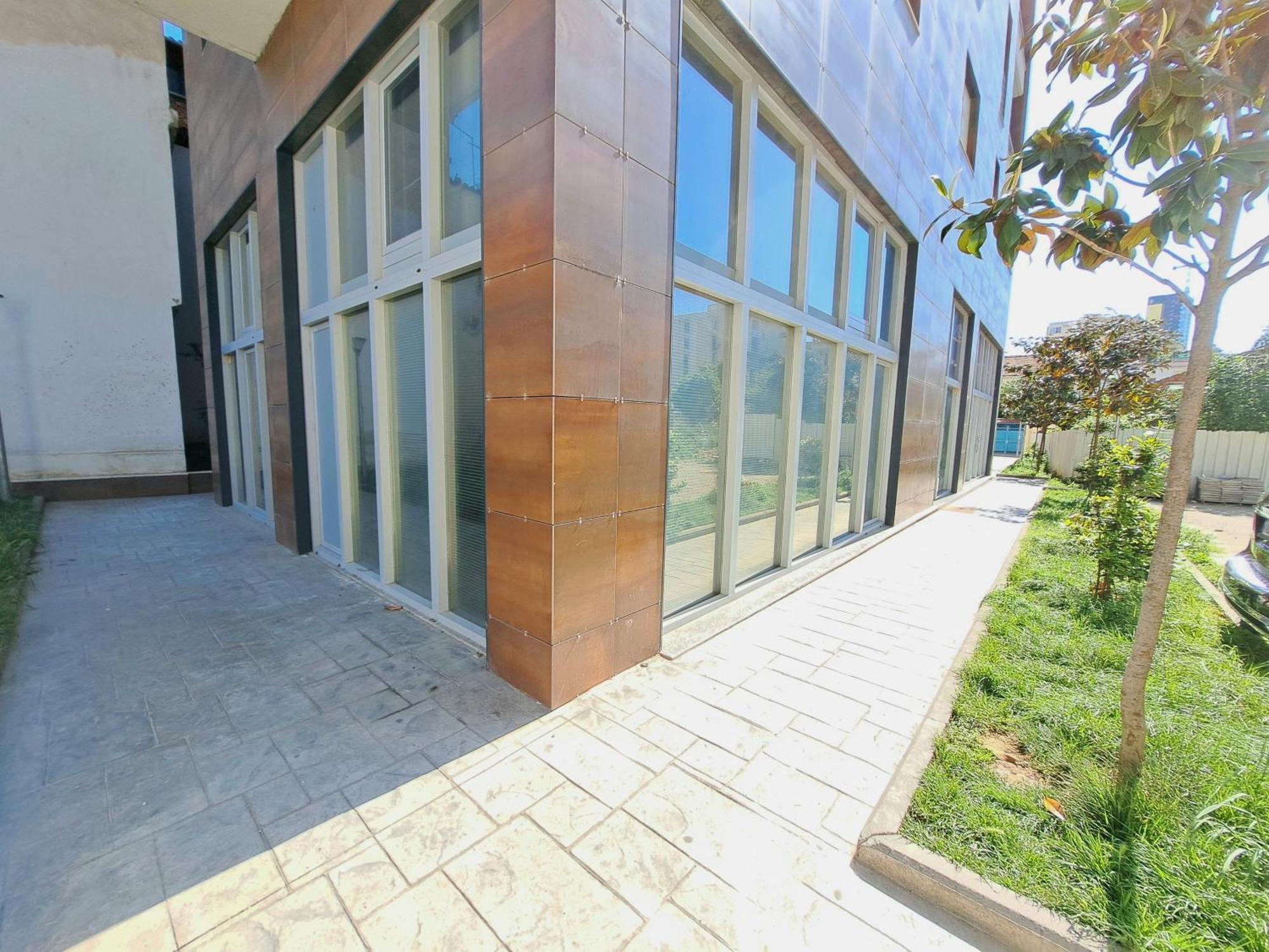 Pazari Luxury Central Apartment Tirana Kültér fotó